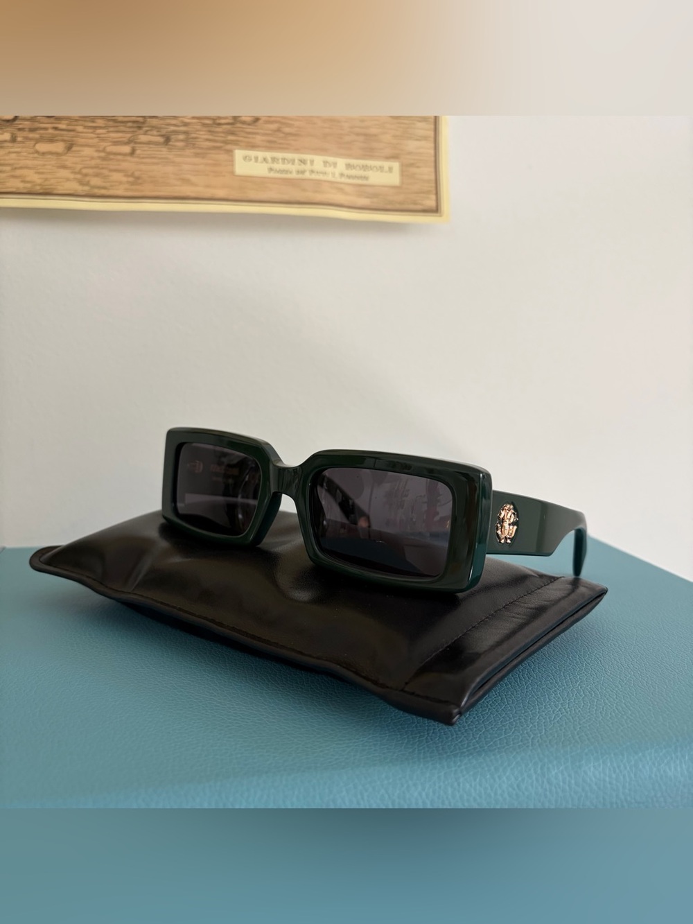 Roberto Cavalli Green Rectangular Women's Sunglasses - Picture 4 of 6